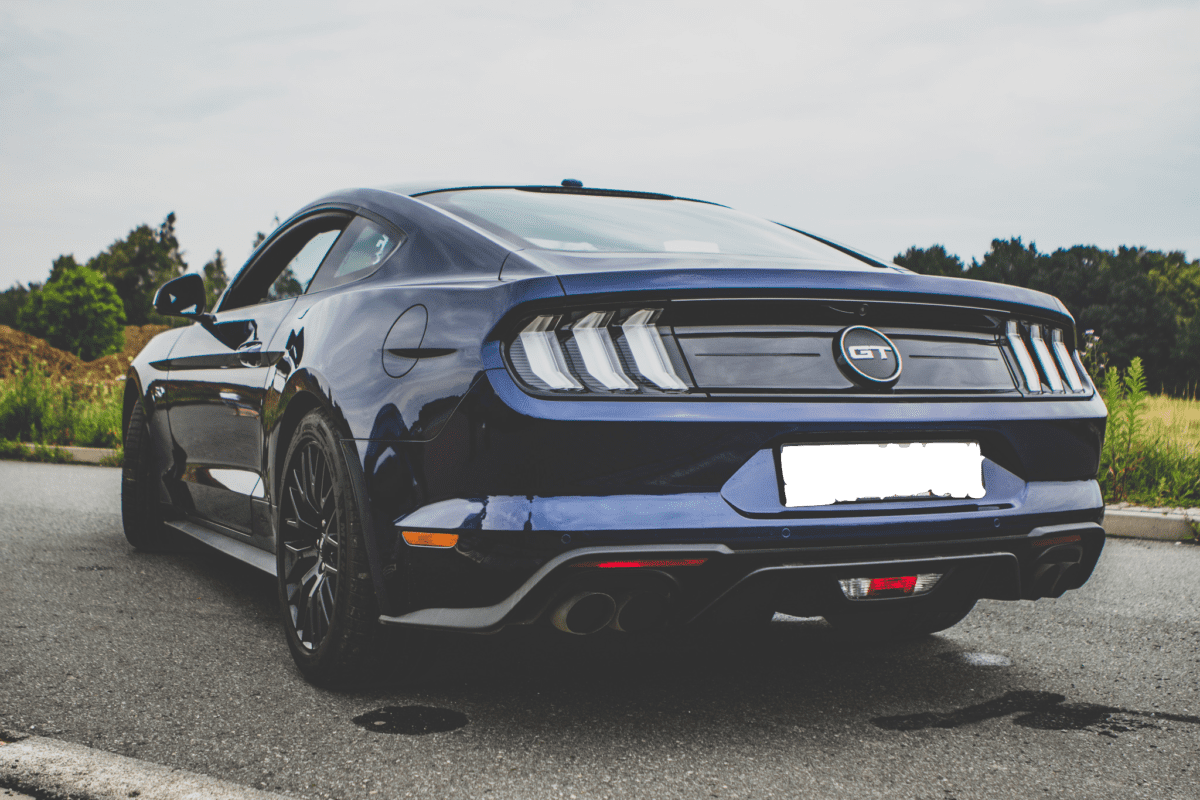 Ford Mustang GT 5.0 Wypożyczalnia ️ Wynajem Mustanga do ślubu